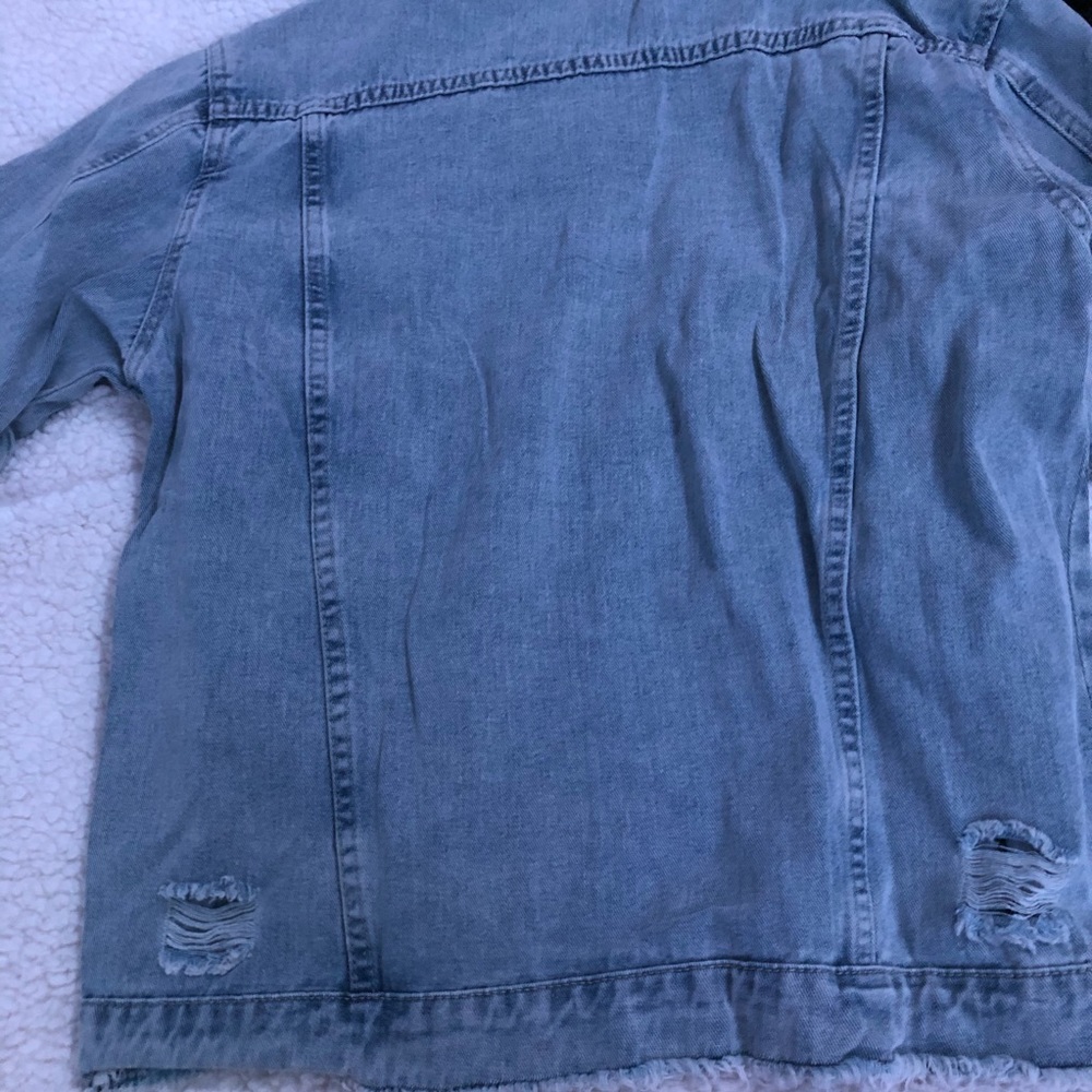 Jean jacket - Picture 7 of 8